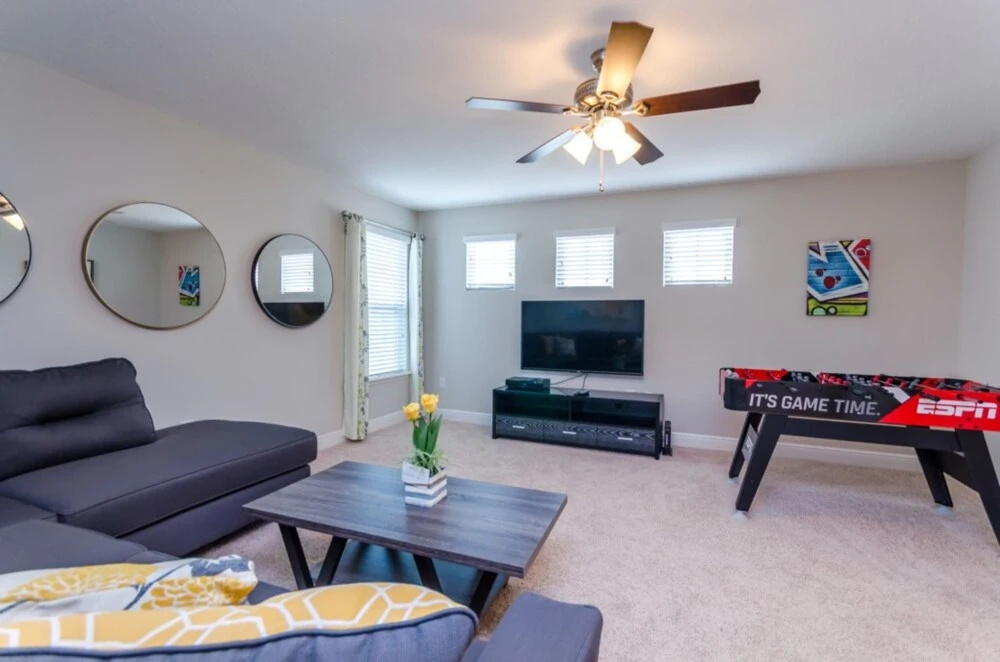 Elegant 5 Bed 4,5 Ba Villa Game Room Pool Spa 5298w