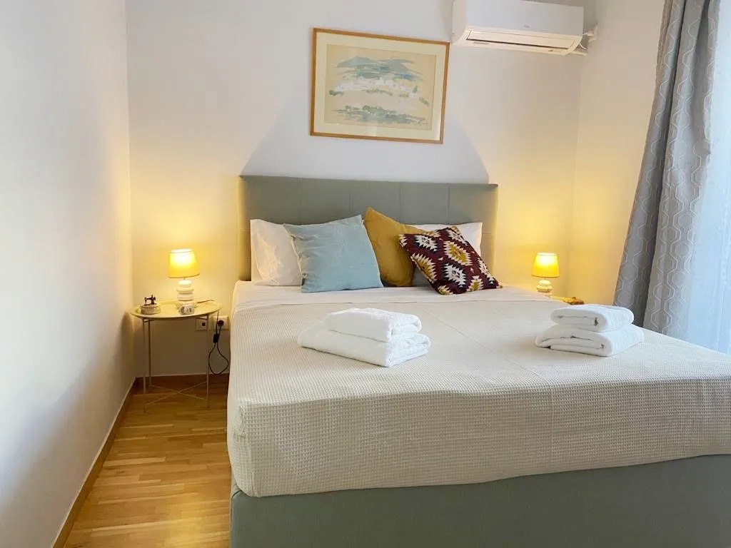 Athenian Homes