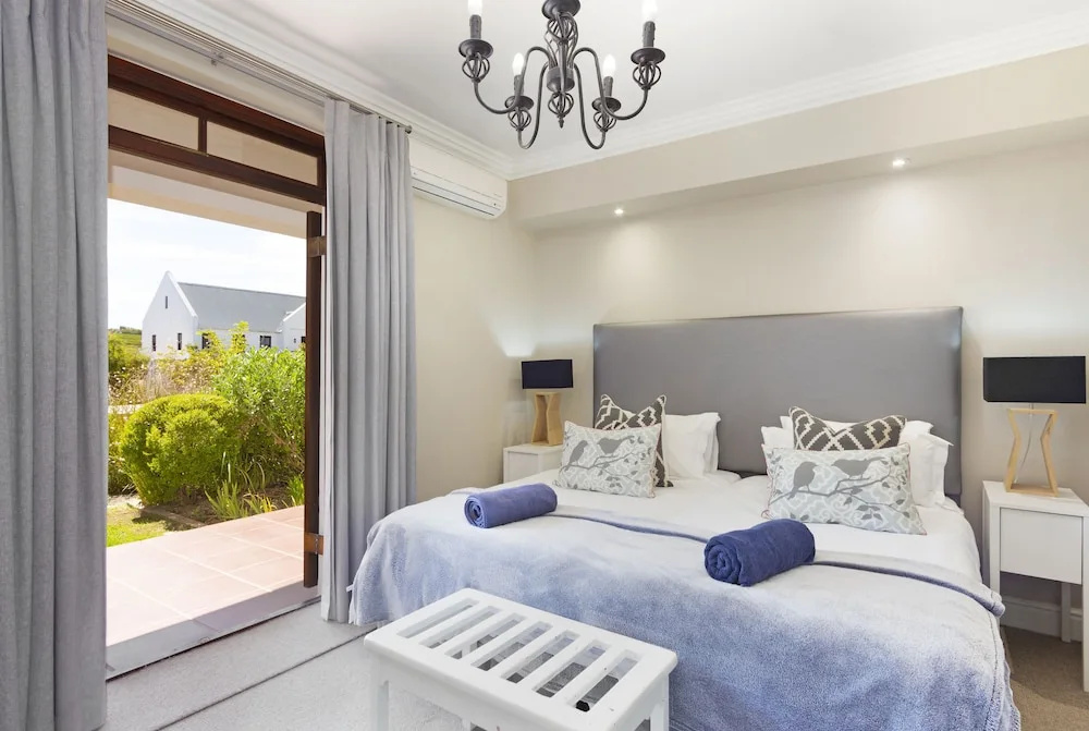 Winelands Golf Lodges 17