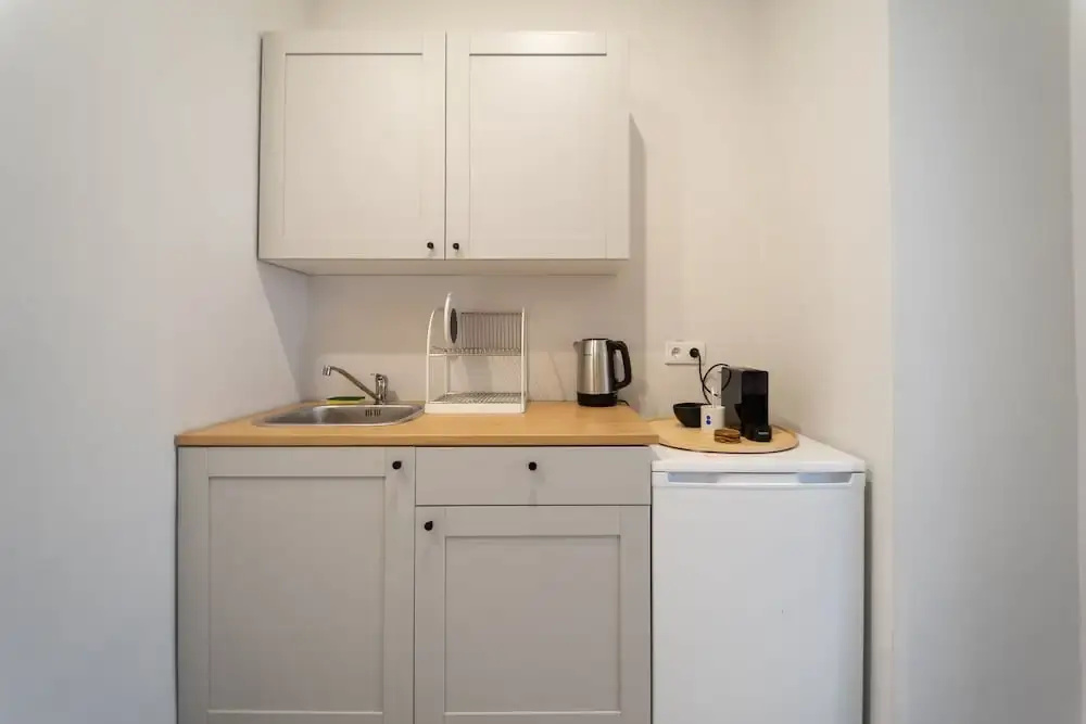 Cute and Cozy Studio - Close TO THE Center