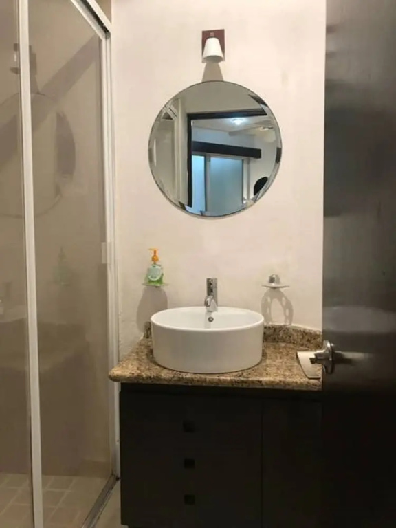 Amalfi by Slieva 2 Apartments 3 Blocks Away 5a Av