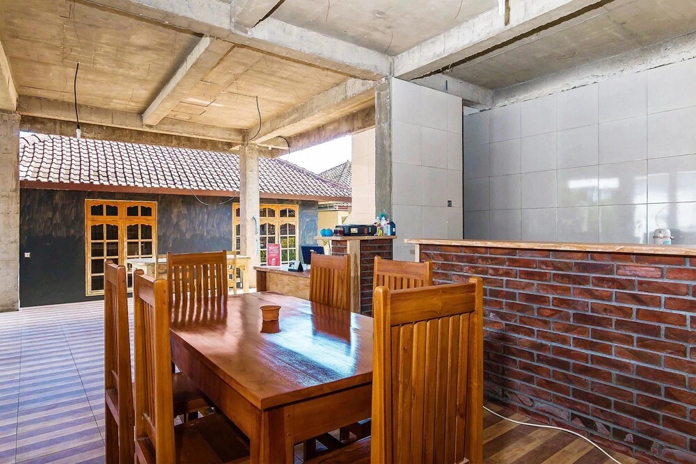 ZEN Rooms near Batu Bolong Canggu