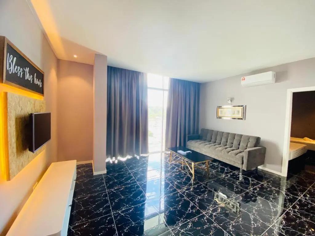 Stirling Suites Hotel &  Serviced Apartment