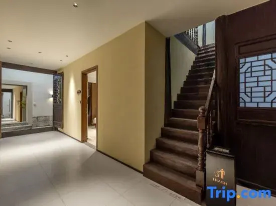 ZhiChun, Meet Happy | New Chinese Zen Aesthetics B&B
