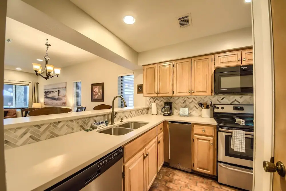De Comal Cw C101 2 Bedroom Condo by RedAwning