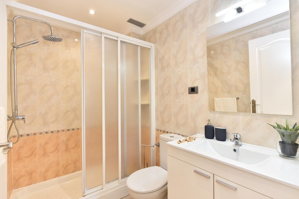 Apartment for 4 in the Port of Mogan V