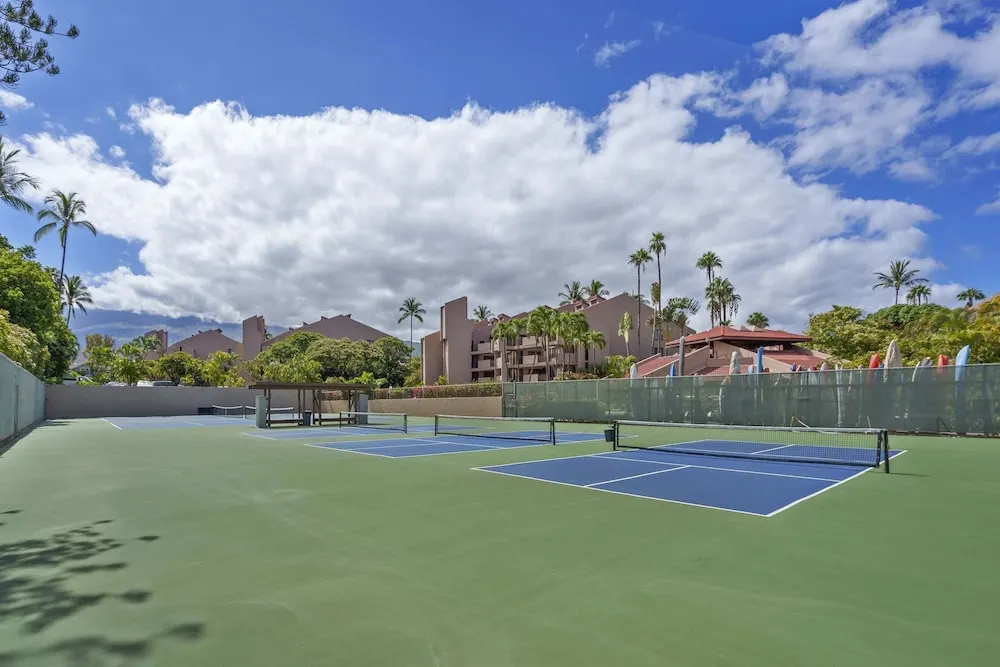 Kamaole Sands 5-210 - Stunning 1br/2ba, King Bed, Center-cut Bldg 5, AC, Wi-fi