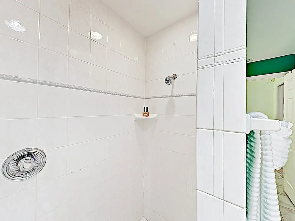 New Listing! Chic Beach Haven W/ Pool, Near Beach 4 Bedroom Home
