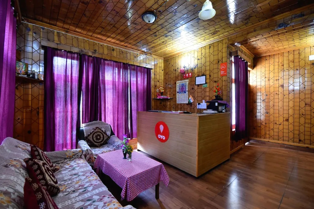 OYO 13232 Red Rose Cottage