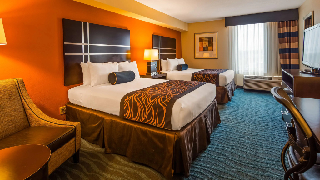 Holiday Inn & Suites Columbia NE - Ft Jackson Area by IHG