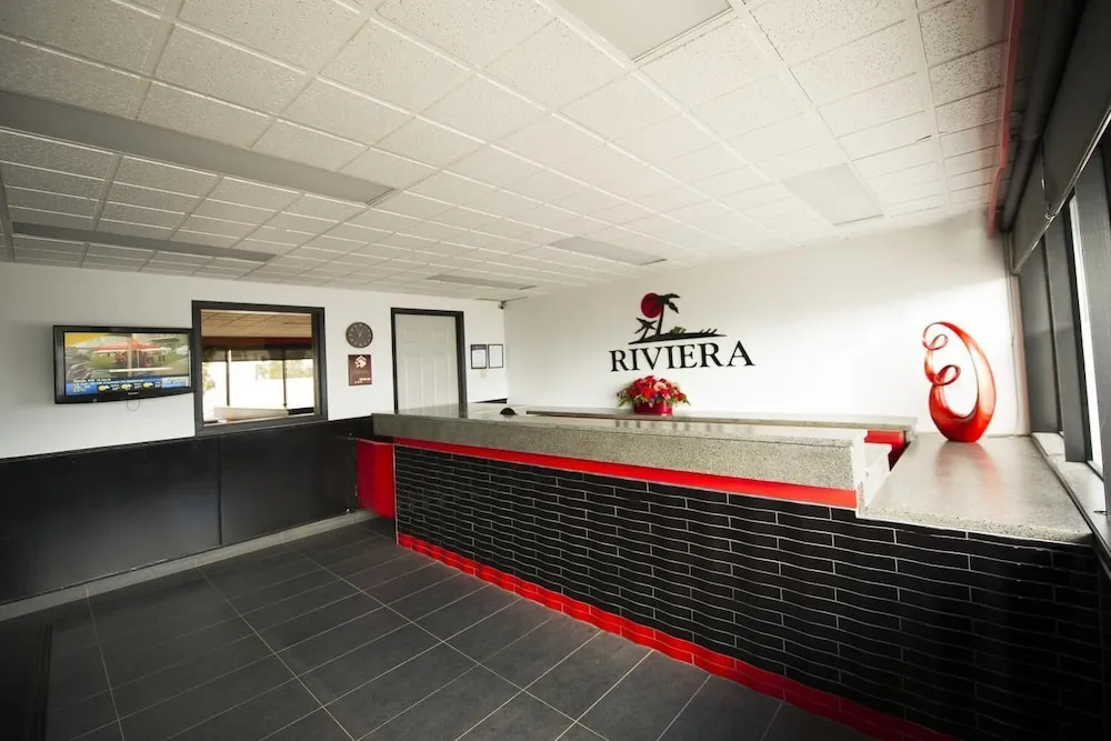 Riviera Motor Inn
