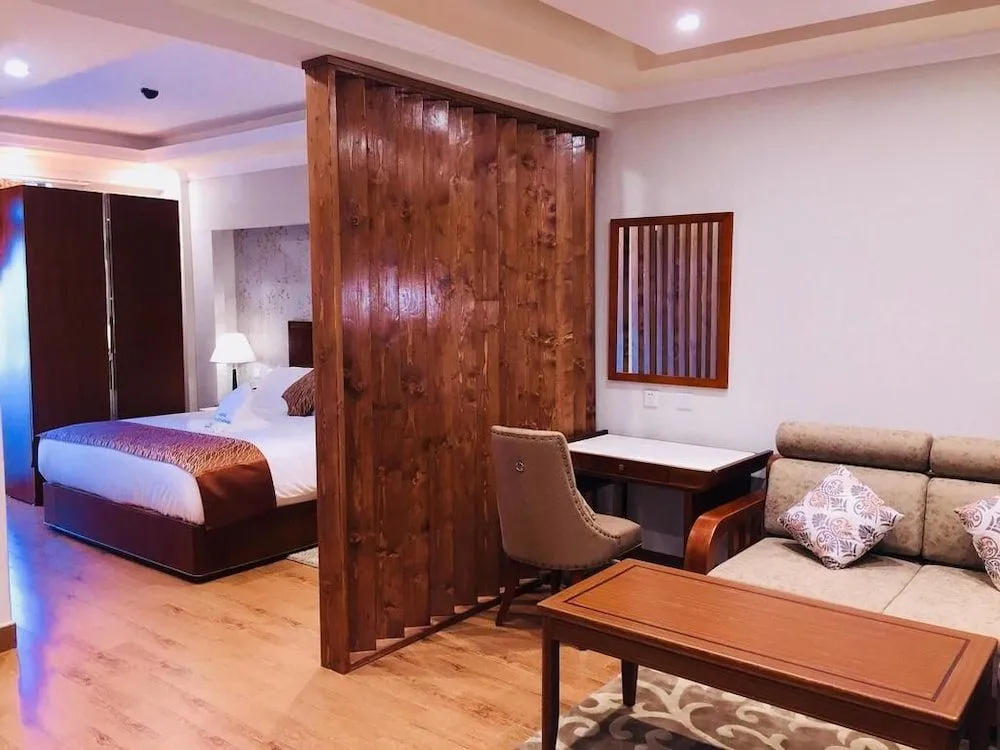 Mosy Hotel