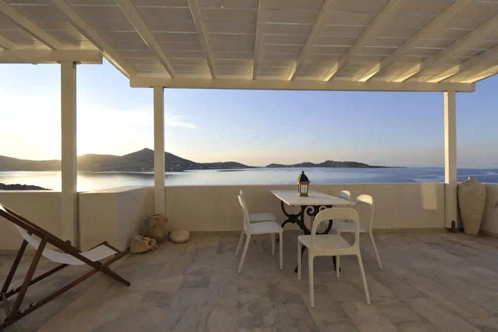 Armenistis Apartment