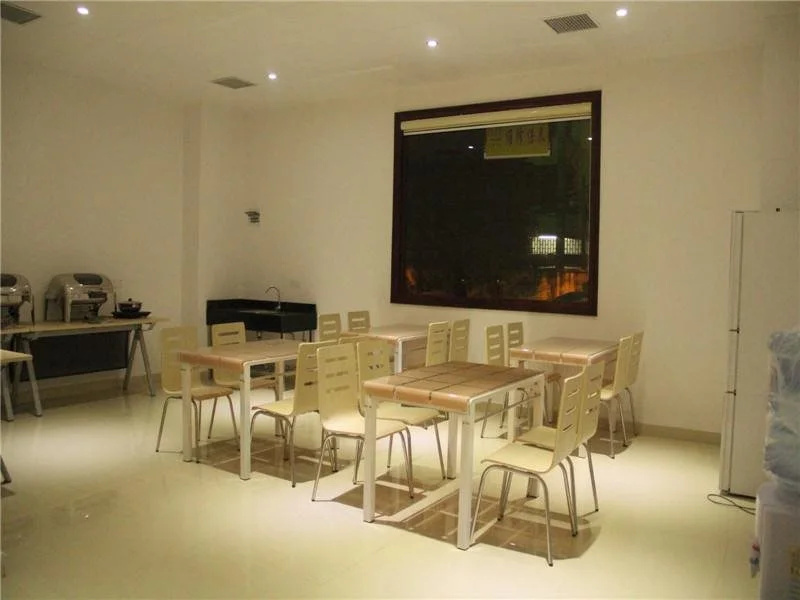 GreenTree Inn Guangdong Guangzhou Baiyun West Huangshi Road Express Hotel