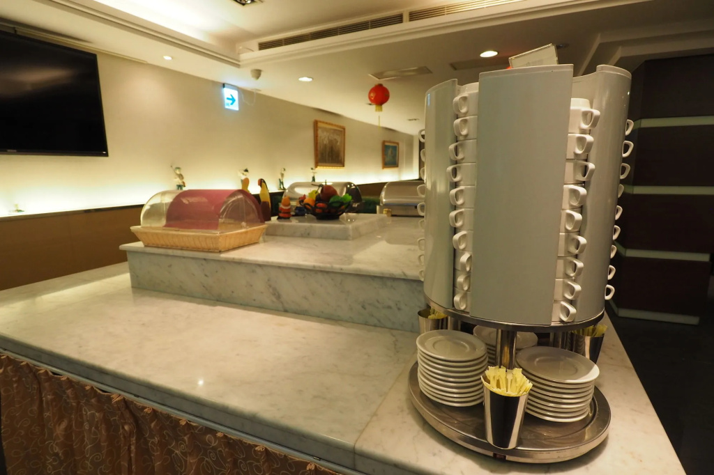 Young Soarlan Hotel - Tainan