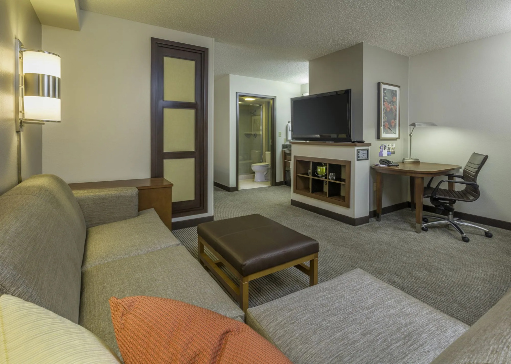 The IAH Houston Hotel