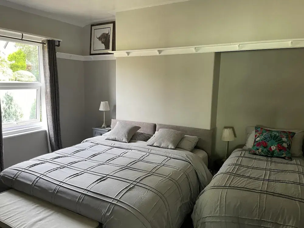 Seaside-scarborough-wifi-parking-petsok-sleeps-7/8