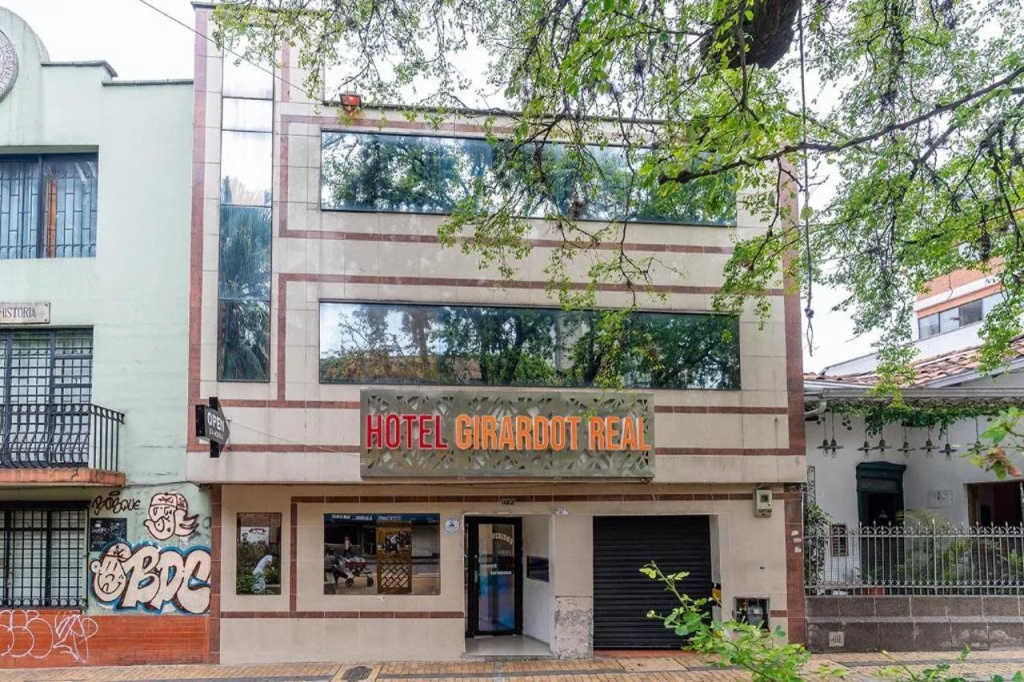 Hotel Ayenda Girardot Real
