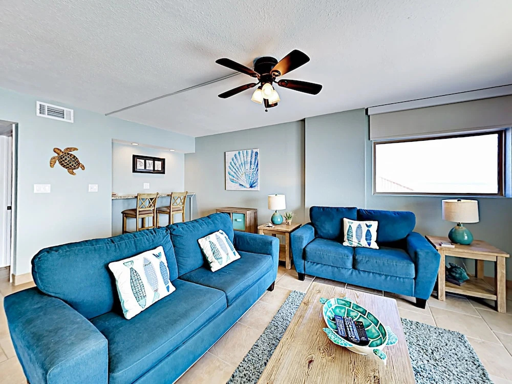 Gulf Unit 400 - 1 Br Condo
