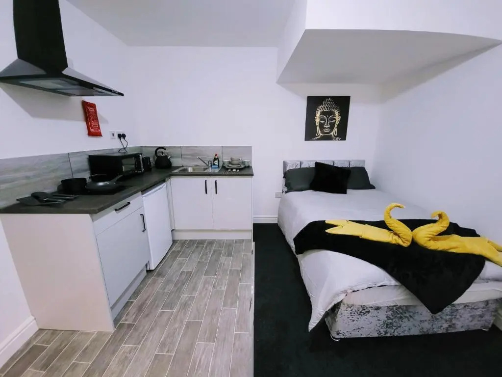 Easy Living Nottingham - Burns Street
