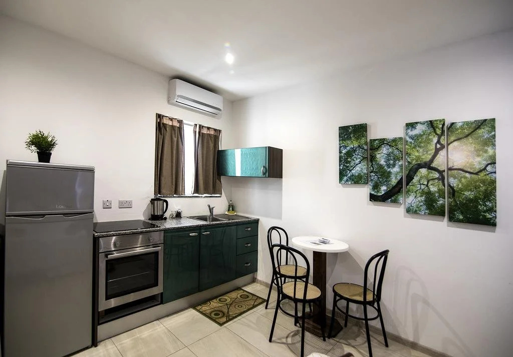 Estrella Lodging