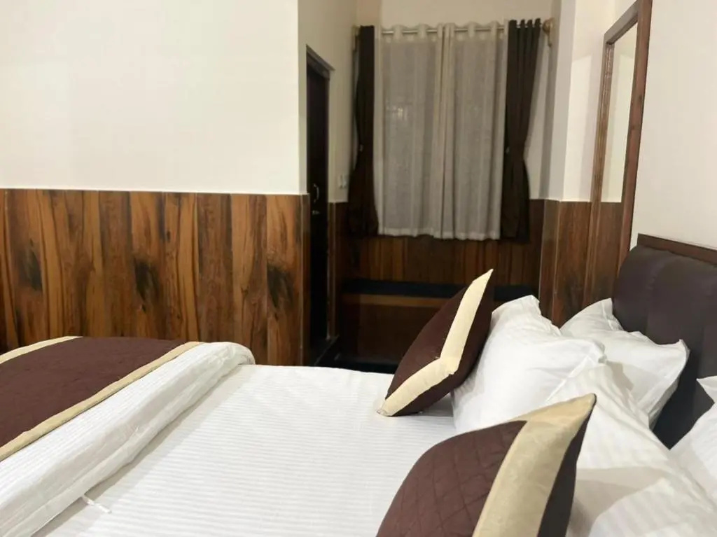 Dzomo Homestay
