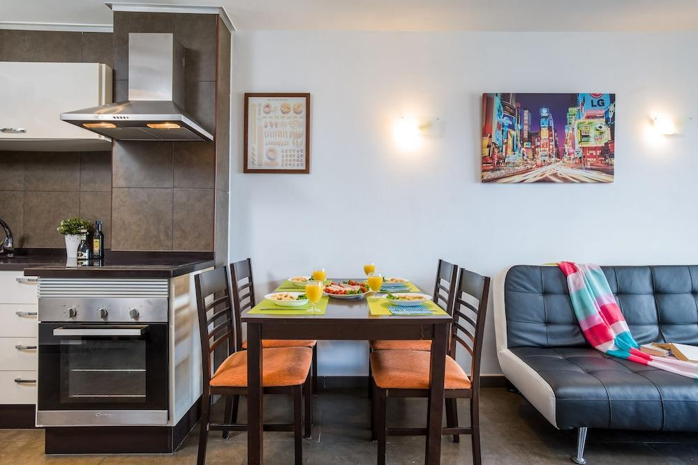 1020 Apartment with Fabulous View of Las Americas