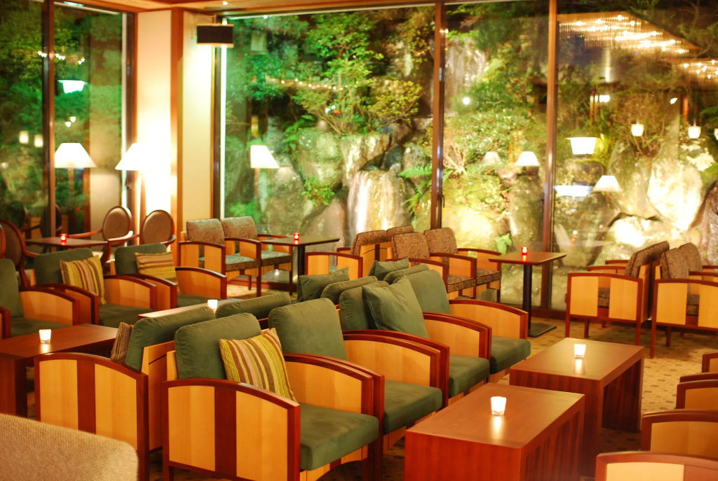 Hotel Okada