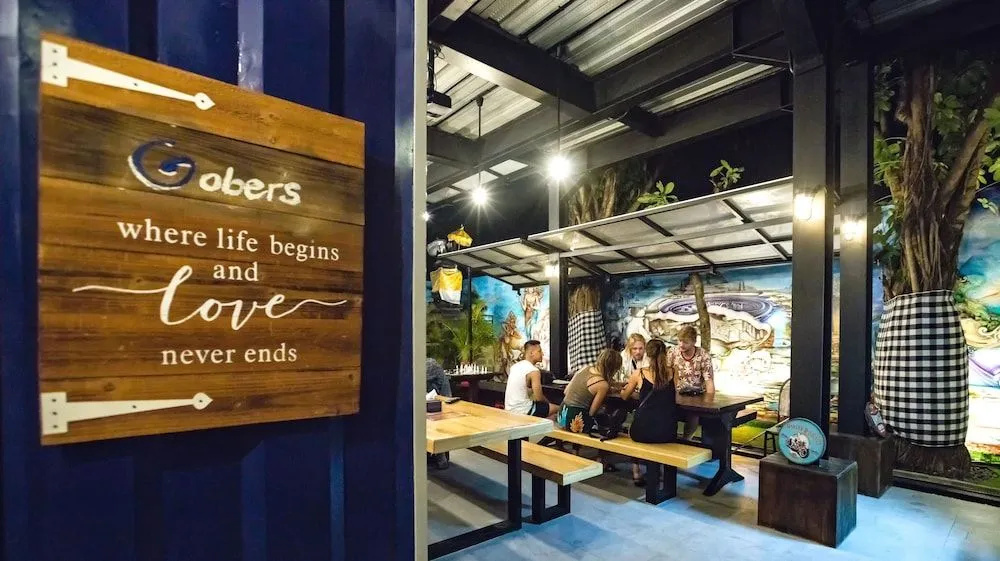 d'Gobers Hostel