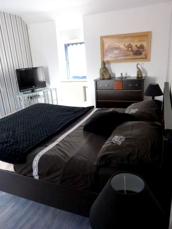Villa With 4 Bedrooms in Plourin, With Private Pool, Enclosed Garden and Wifi - 4 km From the Beach