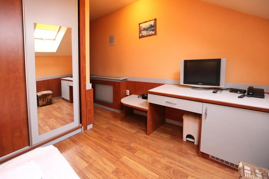 HOTEL ZELENÝ DVOR