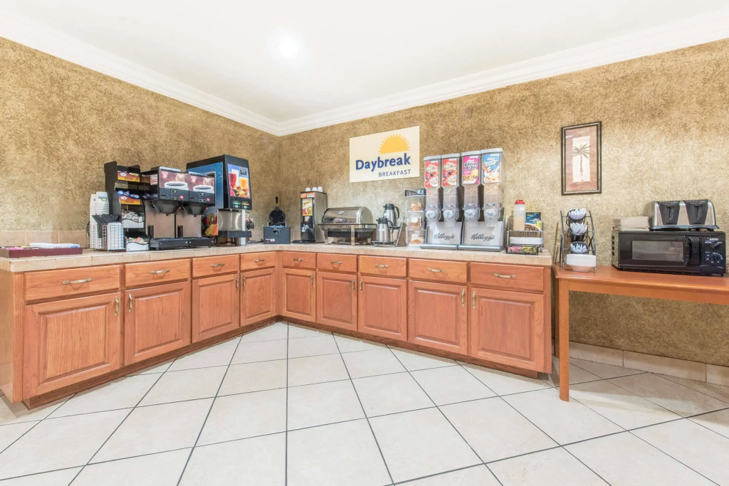 SureStay Plus by Best Western Fort Worth Benbrook