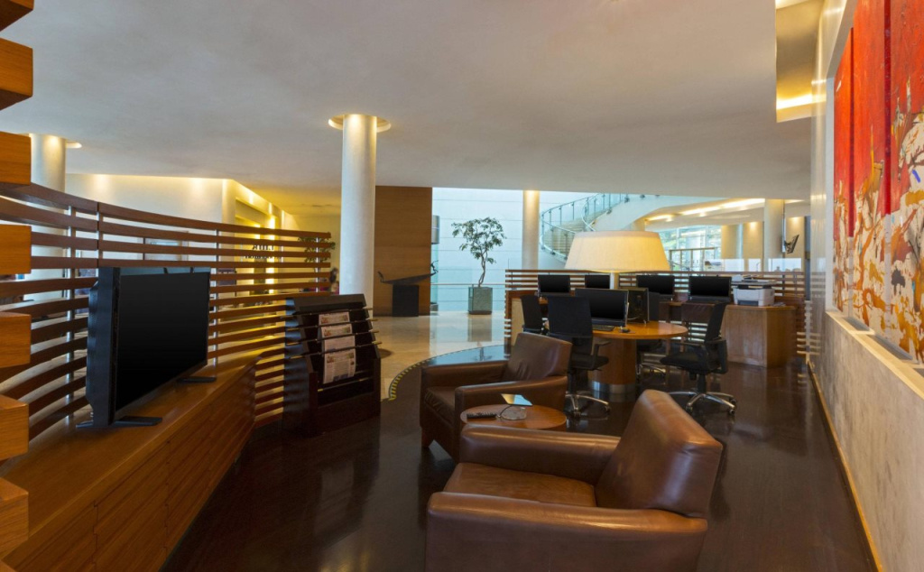 Sheraton Miramar Hotel & Convention Center