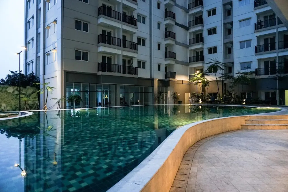 Great Location 1Br Signature Park Grande Apartment