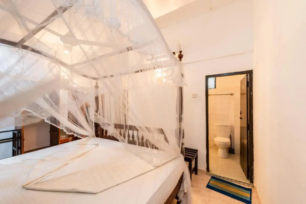 Sea View Hotel 02 By OYO Rooms