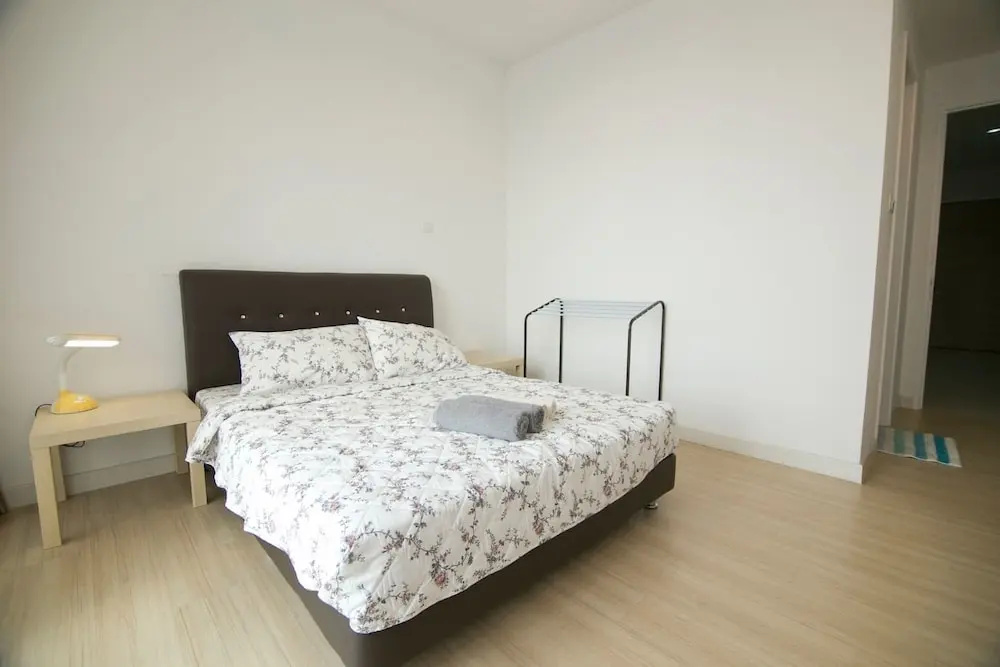 Spacious Suite Next to Nexus & Capri Bangsar South