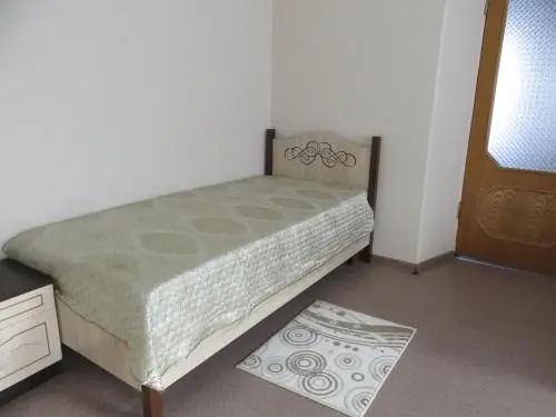 Guest House on Suvorova