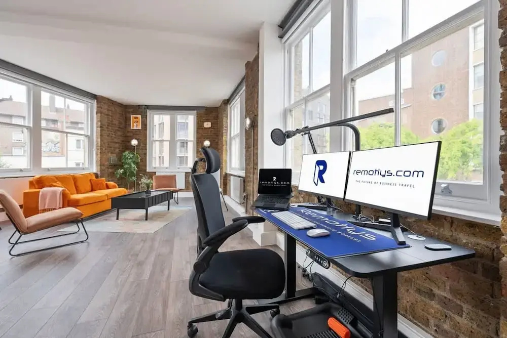 New Spacious Studio in Old St