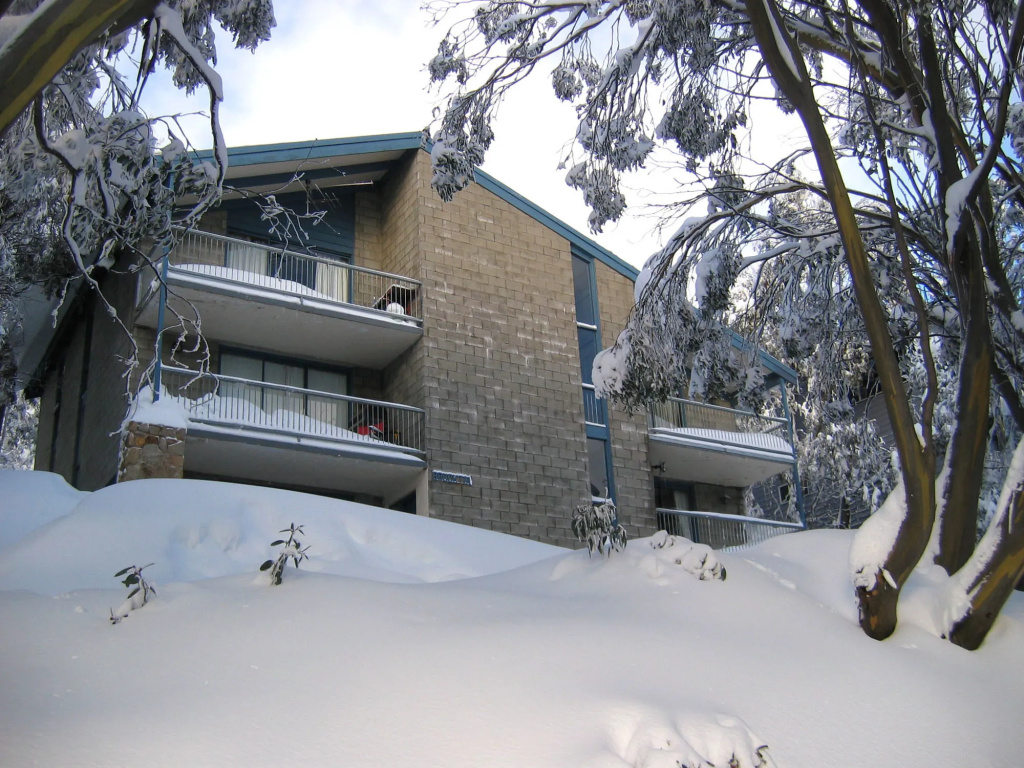 Karelia Alpine Lodge