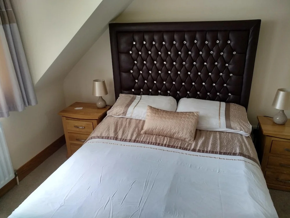 Marine House Hotel