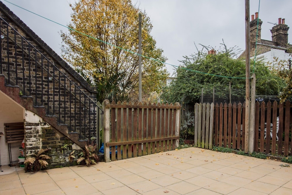 1 Bedroom Flat near Elephant and Castle