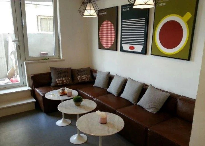 white stone hotel