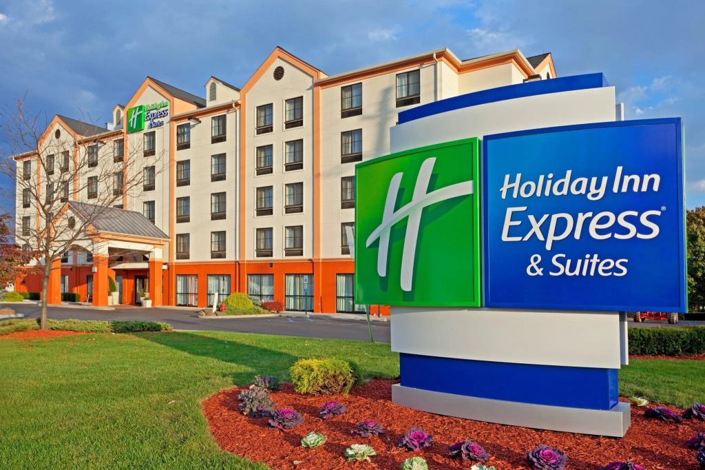 Holiday Inn Express Hotel & Suites Meadowlands Area by IHG