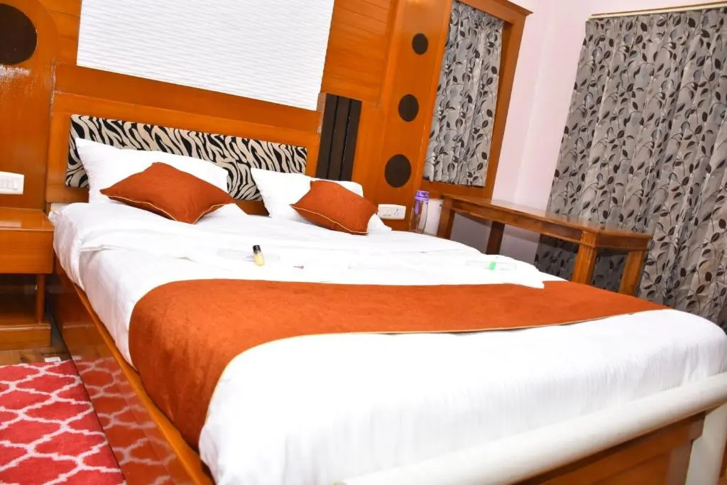 Glen Premium Villa By Lexstays