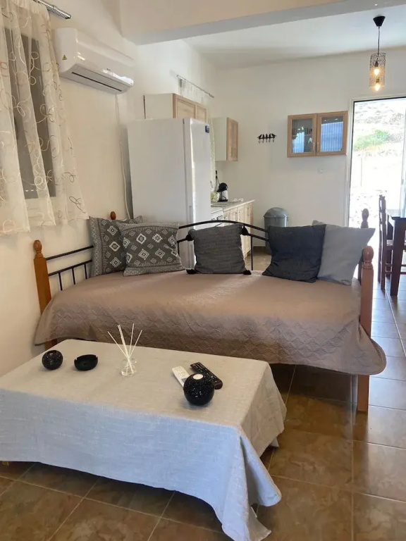 Simousi Beach House