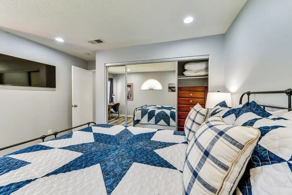 Pool Access: Newly Renovated Palm Desert Condo