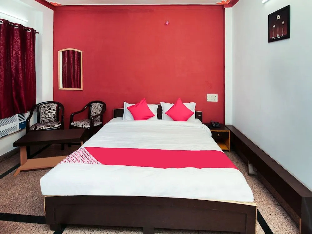OYO 12363 Hotel Ratan international