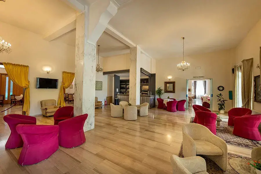 Savoia Palace