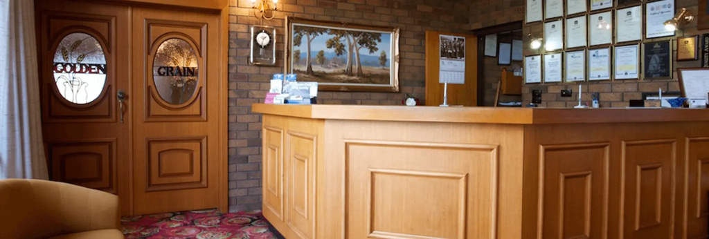 Golden Grain Motor Inn