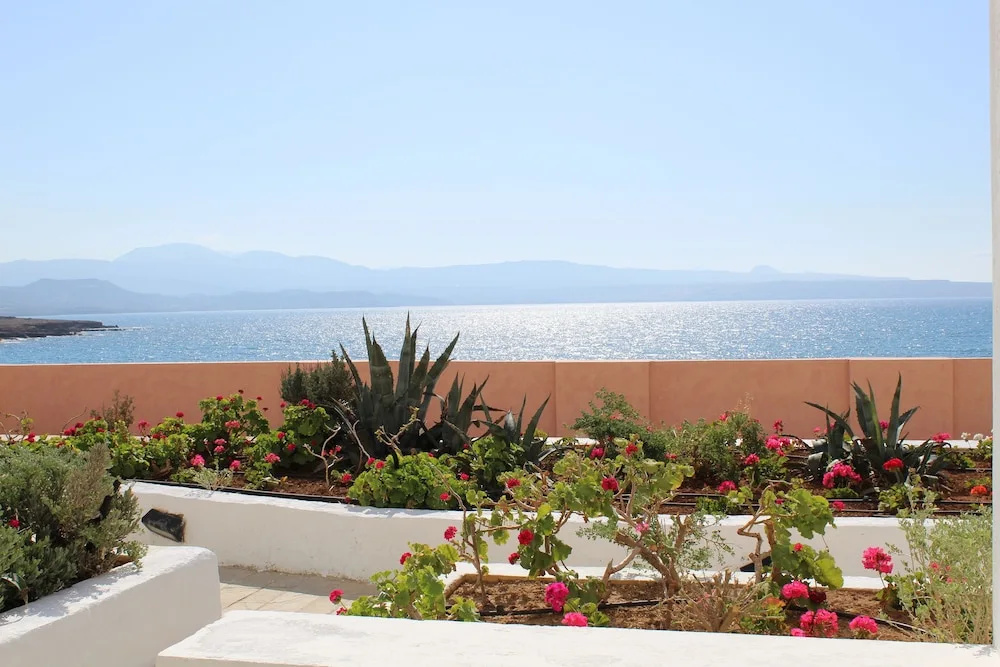 Villagio Bay